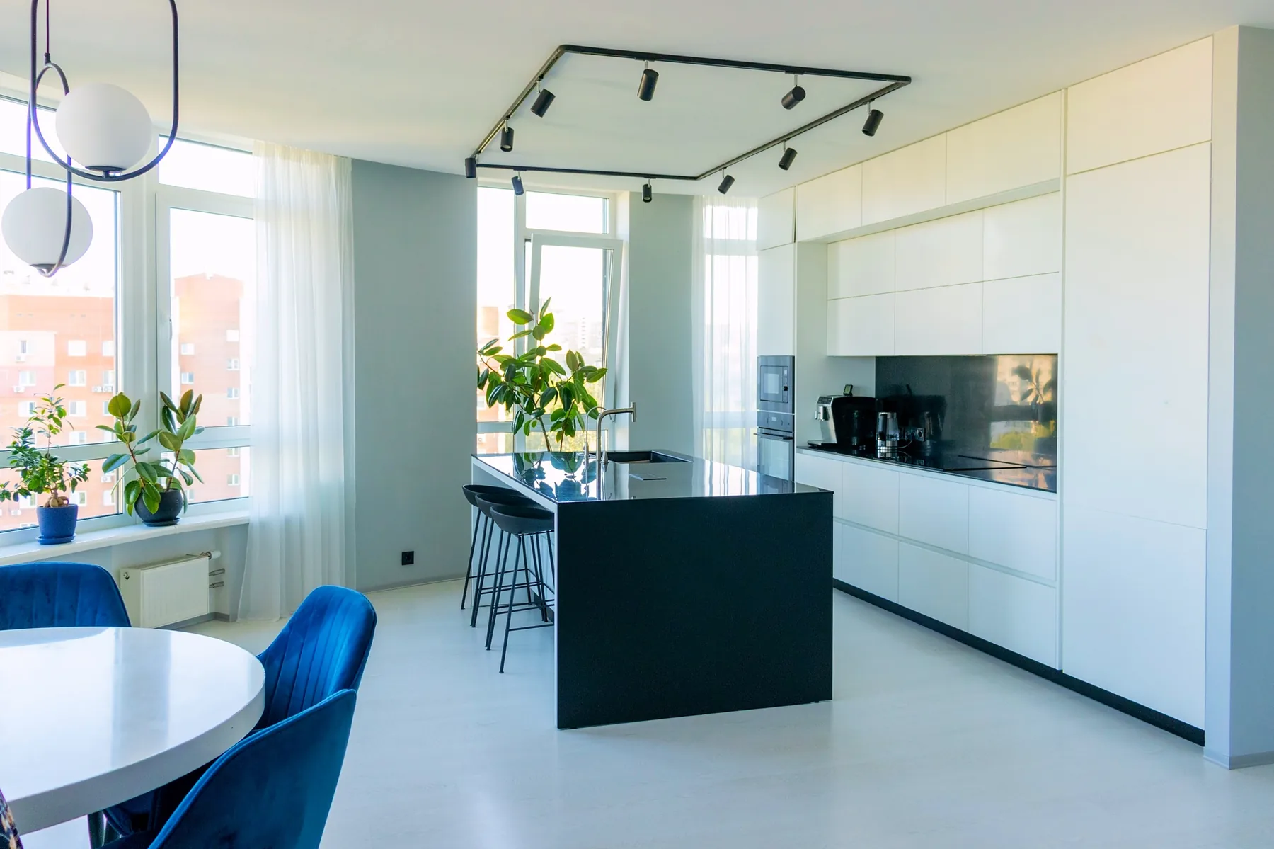Neubauwohnung, komplett eingerichtet